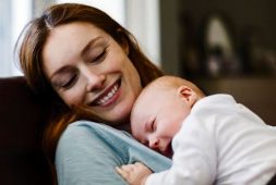 breastfeeding-is-benefit-for-baby